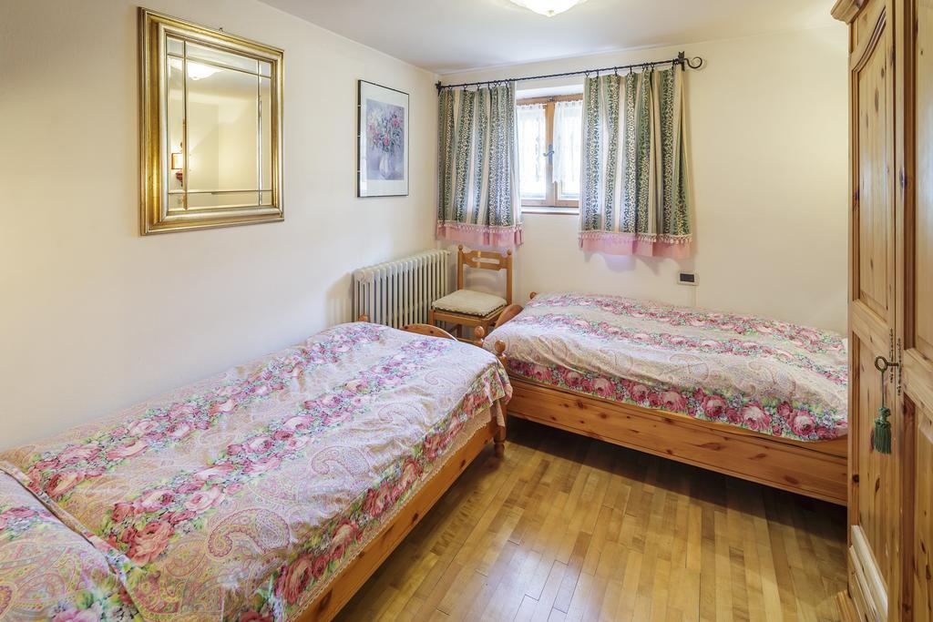 Villa Casanova - Stayincortina コルティーナ・ダンペッツォ 部屋 写真