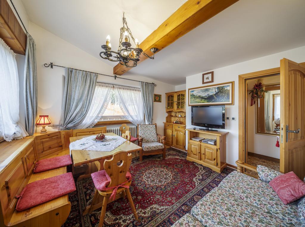 Villa Casanova - Stayincortina コルティーナ・ダンペッツォ 部屋 写真