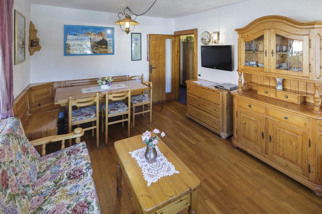 Villa Casanova - Stayincortina コルティーナ・ダンペッツォ 部屋 写真