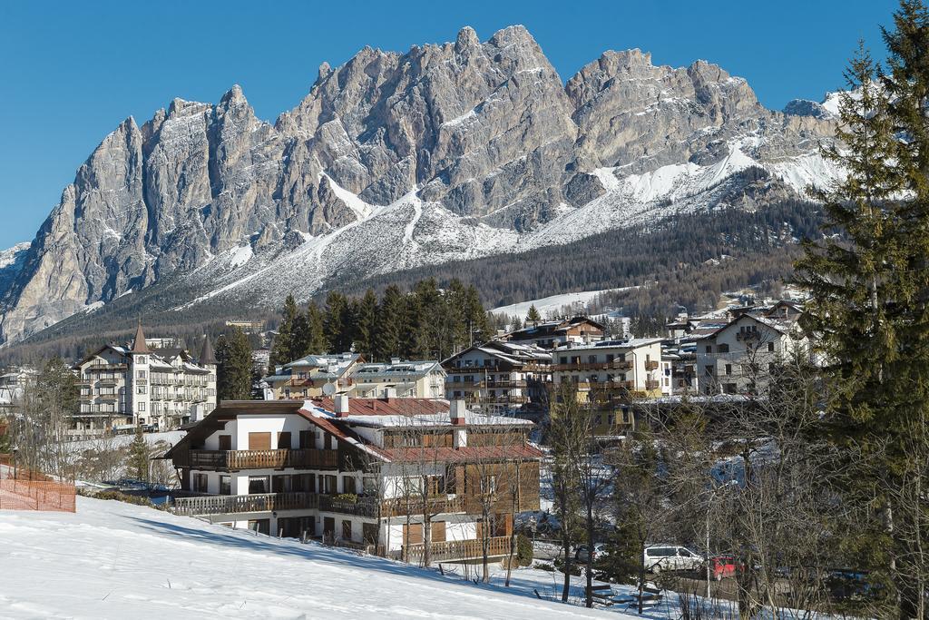 Villa Casanova - Stayincortina コルティーナ・ダンペッツォ 部屋 写真
